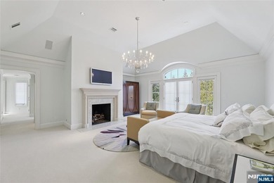 Perched high atop sought-after Tammy Brook Hills, this - photo 21