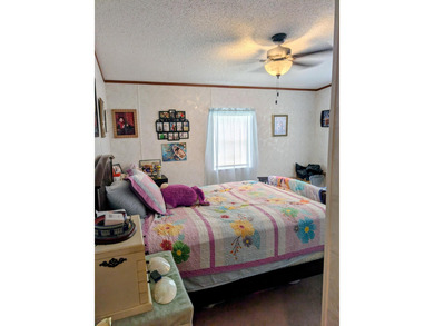 FINANCING AVAILABLE ON THIS LARGE 3/2  BEAUTIFULLY MAINTAINED