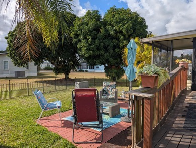 FINANCING AVAILABLE ON THIS LARGE 3/2  BEAUTIFULLY MAINTAINED