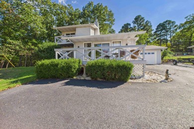 Lake Home For Sale in Mountain Home, Arkansas