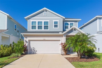 Lake Home For Sale in Wesley Chapel, Florida