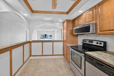 Welcome home to this beautifully maintained first-floor condo - photo 38