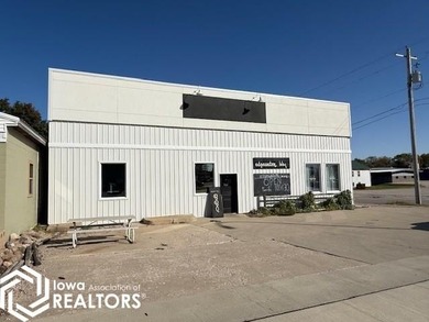 Five Island Lake Commercial Sale Pending in Emmetsburg Iowa