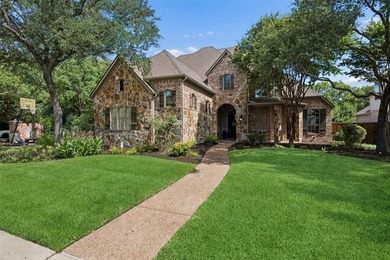 Nestled on a premium corner lot in the prestigious Bridlewood - photo 2