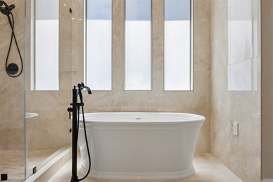 Nestled on a premium corner lot in the prestigious Bridlewood - photo 6