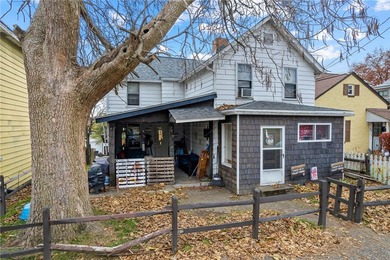 Allegheny River Home For Sale in New Kensington Pennsylvania