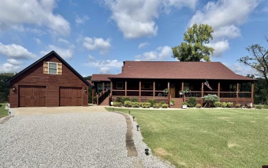 Lake Home For Sale in Norfork, Arkansas