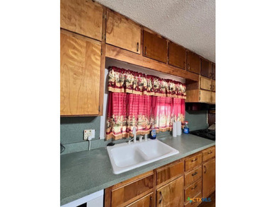 REDUCED, Bring Your Offers! Charming starter or investment