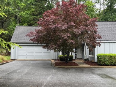 Lake Home For Sale in Greenwood, South Carolina