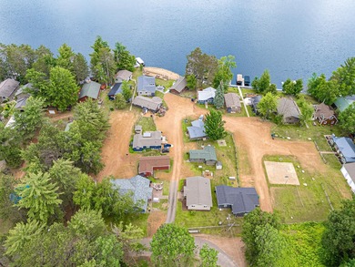 This stunning 3-bedroom, 2-bathroom lakefront retreat is the - photo 16