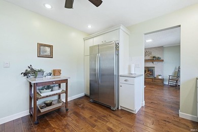 Welcome home to the kind of property that is becoming harder and - photo 21
