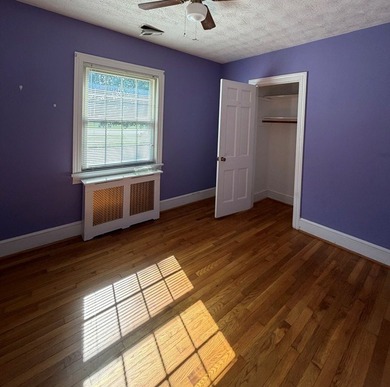 Opportunity awaits in the heart of Clarksville! This 4-bedroom - photo 21