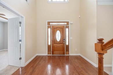 21 Avery Drive welcomes you home! This move-in ready home offers - photo 4