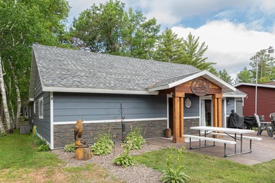 This stunning 3-bedroom, 2-bathroom lakefront retreat is the - photo 24