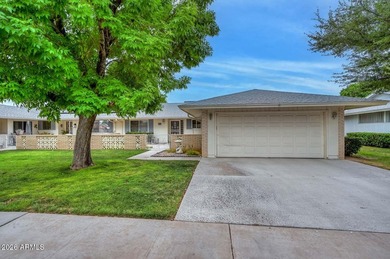 Great opportunity to make this 2 bed, 2 bath Gemini town home in - photo 30