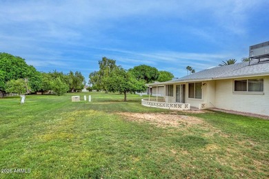 Great opportunity to make this 2 bed, 2 bath Gemini town home in - photo 31