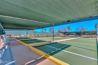 Great opportunity to make this 2 bed, 2 bath Gemini town home in - photo 35