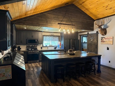 This stunning 3-bedroom, 2-bathroom lakefront retreat is the - photo 36