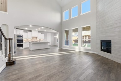 **$10,000 TOWARDS CLOSING COSTS!** Experience luxury living in - photo 8