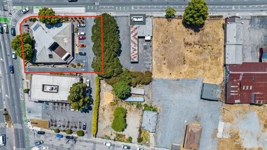 Positioned at the epicenter of the rapidly evolving Ocean St - photo 2