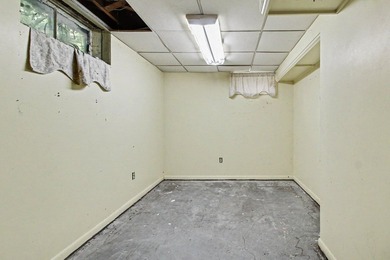 Charming three bedroom one bath Cape Cod with a large fenced in - photo 17