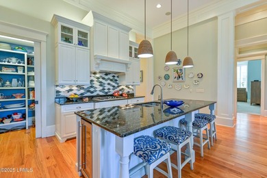 Opportunities like this are few and far between. Nestled in the - photo 19