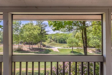 Discover the incredible potential of this spacious condominium - photo 34