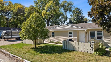 Clear Lake Condo For Sale in Clear Lake Iowa