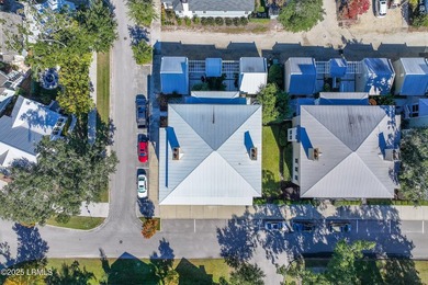 Opportunities like this are few and far between. Nestled in the - photo 48