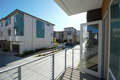 New Price~Great Location! Discover this 1 bedroom + Den & 1.5 - photo 11