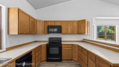 **Nestled in the heart of a quiet cul-de-sac, this beautifully - photo 13