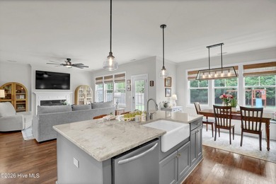 Private Half-Acre Lot - Hardwood Floors - Bonus Room - - photo 22