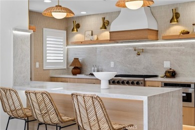 Discover this beautifully remodeled 3-bedroom, 2-bathroom gem in - photo 8