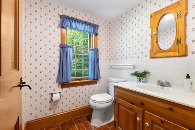 At the landing in quaint Paine Hollow, you will find this - photo 39