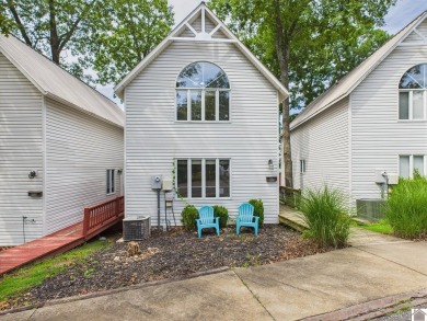 Lake Condo For Sale in Grand Rivers, Kentucky
