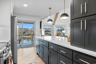 Welcome to lakefront living on beautiful Lake Hamilton! This - photo 21