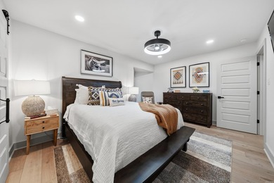 Welcome to lakefront living on beautiful Lake Hamilton! This - photo 37