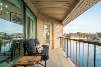 Welcome to lakefront living on beautiful Lake Hamilton! This - photo 42