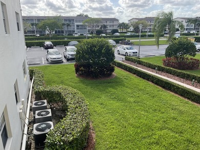 Charming 1 bedroom condo in the desirable Century Village in - photo 8