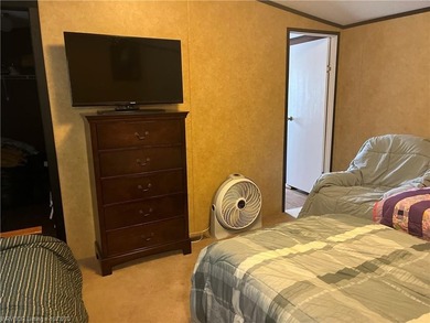 Welcome to your lake retreat in Stigler, Oklahoma. This - photo 11