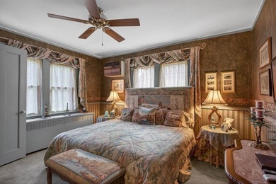 Step into a piece of timeless elegance with this extraordinary 4 - photo 18