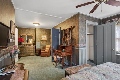 Step into a piece of timeless elegance with this extraordinary 4 - photo 19