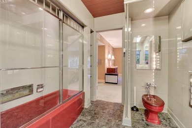 Step into a piece of timeless elegance with this extraordinary 4 - photo 26