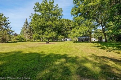 Welcome to 423 East Road! This updated 3 bedroom, 2 full bath - photo 27