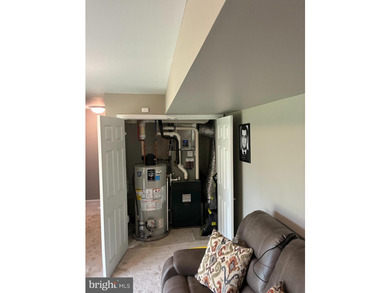 Welcome to this beautifully maintained end-unit townhome in the - photo 31