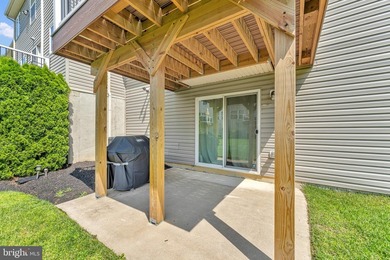 Welcome to this beautifully maintained end-unit townhome in the - photo 32