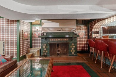 Step into a piece of timeless elegance with this extraordinary 4 - photo 38