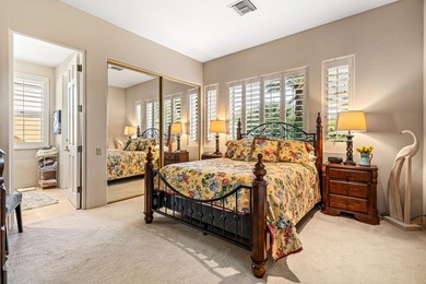 Sought-after custom built home with panoramic southern views - photo 42