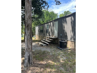 Welcome to your lake retreat in Stigler, Oklahoma. This - photo 43