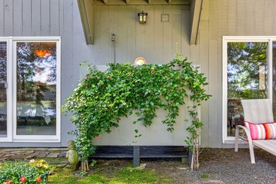 Attention artists, nature lovers, and water enthusiasts, your - photo 46